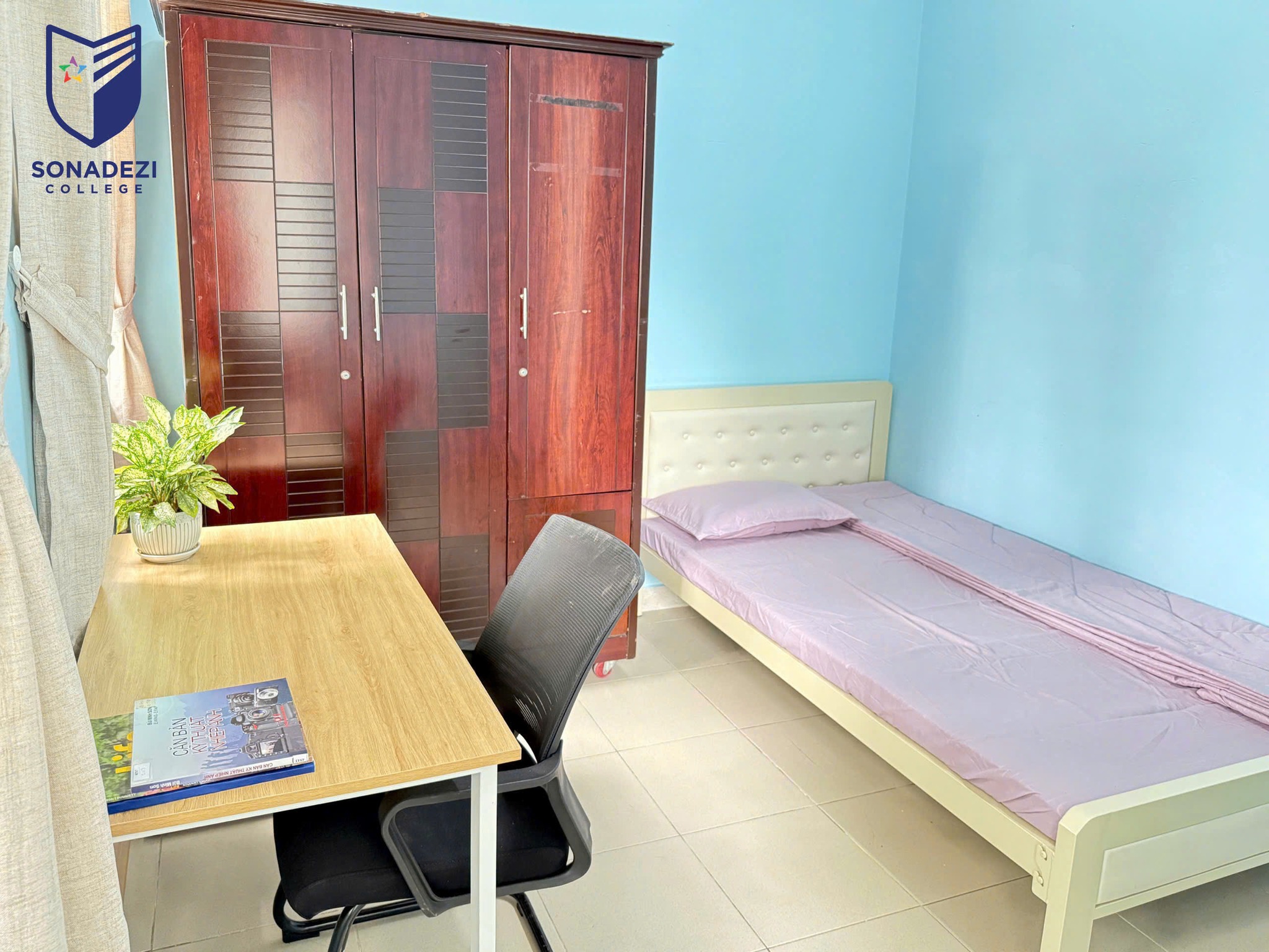 Phòng tự học KTX